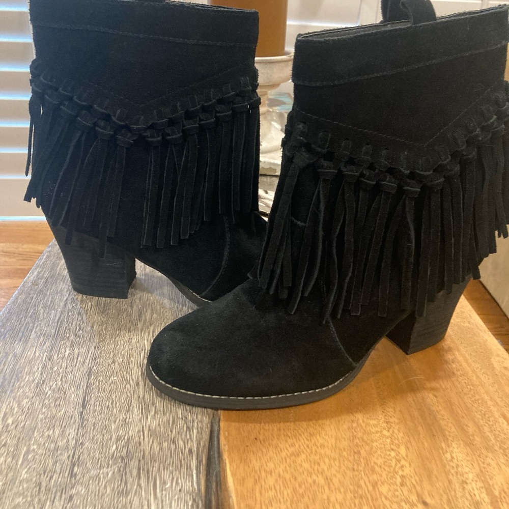Western black suede type fringe ankle booties.  Size 7.5 great condition